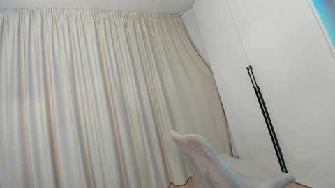 ehotlovea @ chaturbate on 20240303