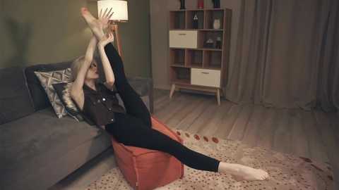audreycarvin @ chaturbate on 20240305