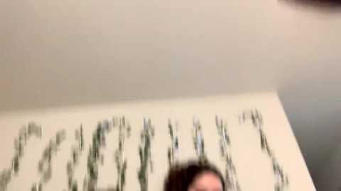 kylieexoxoxo2432 @ chaturbate on 20240307