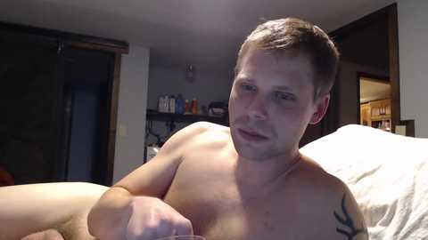 lancehardin @ chaturbate on 20240307