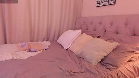 sarasuo @ chaturbate on 20240307