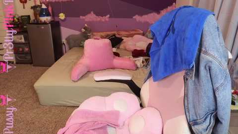 pr3ttyp1nkpussy @ chaturbate on 20240308