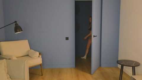 shirleywhitney @ chaturbate on 20240308