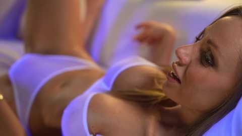 eva_fashionista @ chaturbate on 20240311