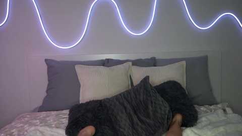 hotbella_ @ chaturbate on 20240311