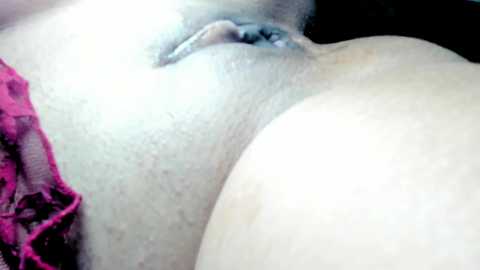sladkoesolnishko @ chaturbate on 20240312