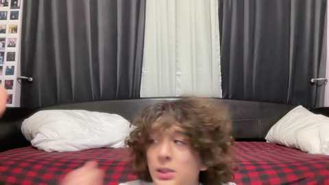 evanbrown333 @ chaturbate on 20240313