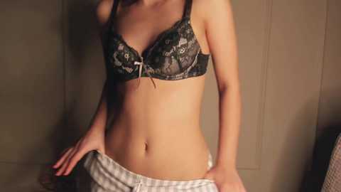 laa_ura @ chaturbate on 20240314