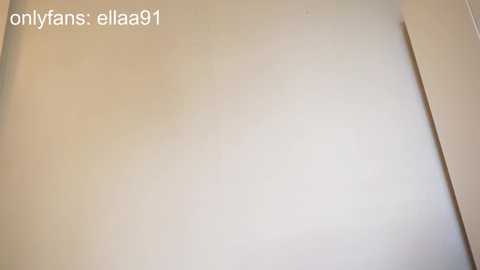 ellaa91 @ chaturbate on 20240315