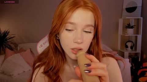 leahsthetics @ chaturbate on 20240315