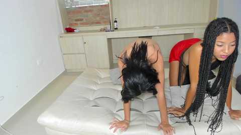 just_girlsgirls @ chaturbate on 20240316