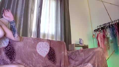 pixy_ @ chaturbate on 20240318
