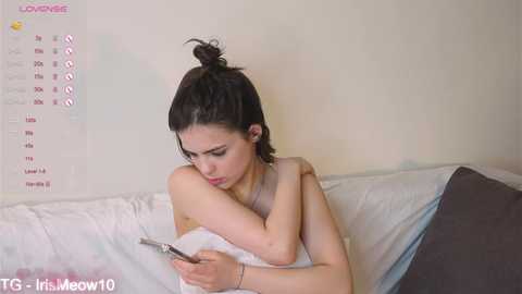 emiliacourtney @ chaturbate on 20240320