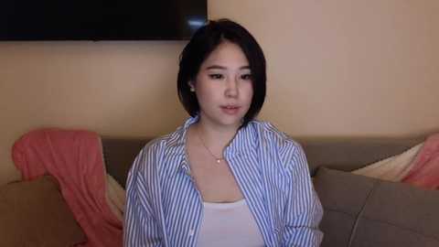 kimi_kay @ chaturbate on 20240322