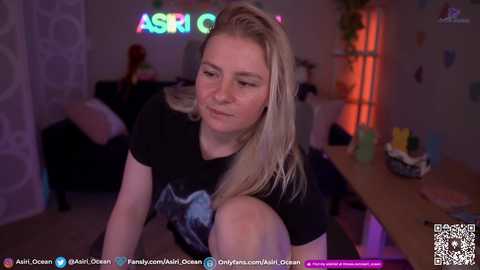 asiri_ocean @ chaturbate on 20240325