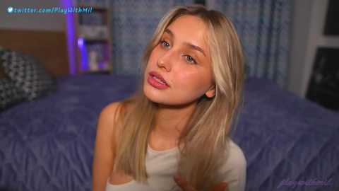 playwithmil @ chaturbate on 20240325