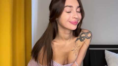 cuteelsa_ @ chaturbate on 20240326