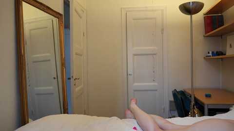ellaa91 @ chaturbate on 20240326