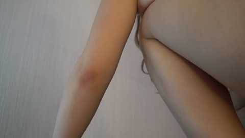 rosyemily @ chaturbate on 20240327