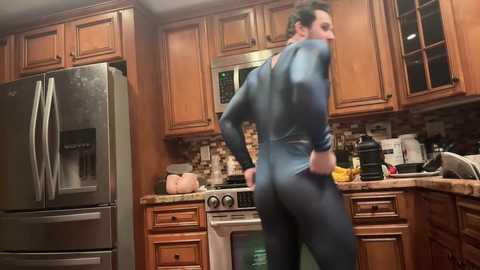 alphazack14 @ chaturbate on 20240328
