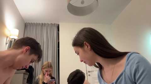 luis7777hui @ chaturbate on 20240328