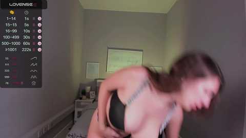 lil_stephanie @ chaturbate on 20240329