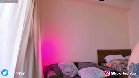 thatgirl___ @ chaturbate on 20240330
