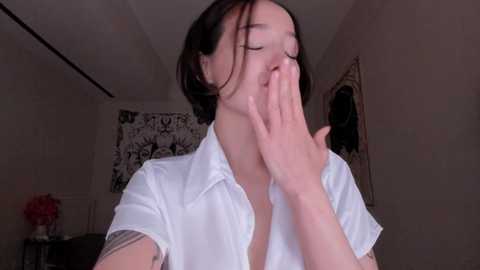 uhhottie @ chaturbate on 20240331