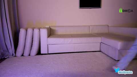 hollyextra @ chaturbate on 20240402