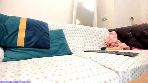 hotfallingdevil @ chaturbate on 20240402