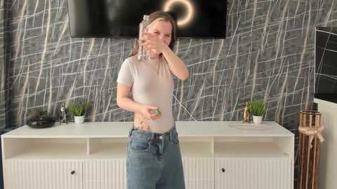 lynnatlee @ chaturbate on 20240405