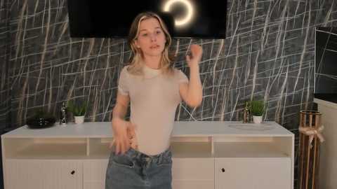 lynnatlee @ chaturbate on 20240405