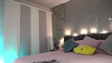 nina_mon @ chaturbate on 20240405