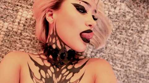 goth_dolll @ chaturbate on 20240406