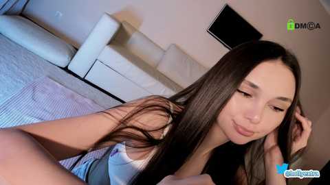 hollyextra @ chaturbate on 20240406