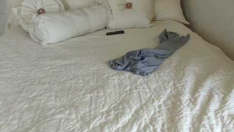 littlegreekflower @ chaturbate on 20240407