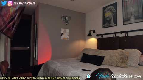 lindabluee @ chaturbate on 20240408