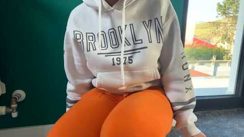 nyconik @ chaturbate on 20240408