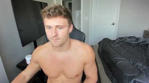 parkerjacobs20 @ chaturbate on 20240408