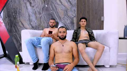 heteros_men @ chaturbate on 20240918
