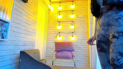 sassyt33n @ chaturbate on 20240919