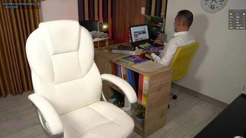 secretary_bj @ chaturbate on 20240919