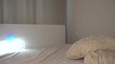 cassandra_diaz @ chaturbate on 20240920