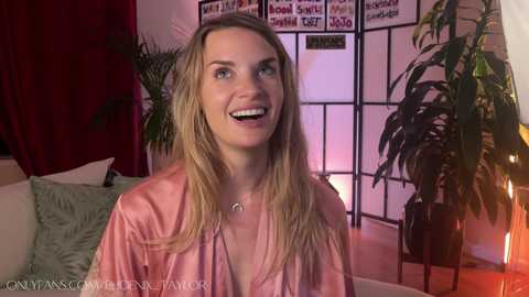 phoenix_taylor @ chaturbate on 20240920