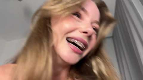 elli_harmon @ chaturbate on 20240921