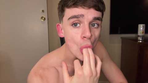 traystone @ chaturbate on 20240921