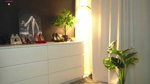 vivian_cb @ chaturbate on 20240921