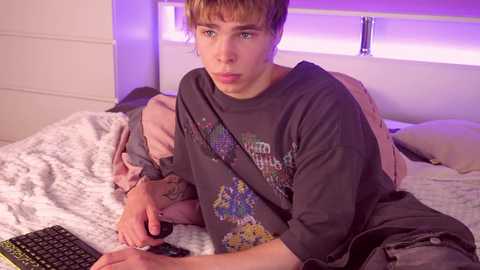 leanlean_ @ chaturbate on 20240922