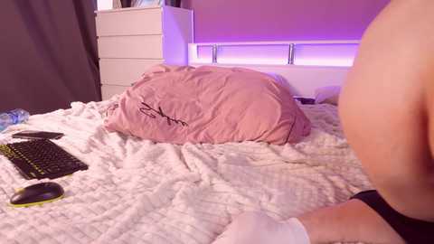 leanlean_ @ chaturbate on 20240922