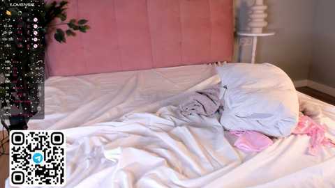 katymolly @ chaturbate on 20240923